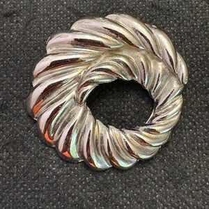 Silver Twisted Brooch